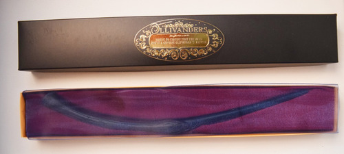 Imagen 3 de 8 de Varita Bellatrix Lestrange - Ollivanders - Original