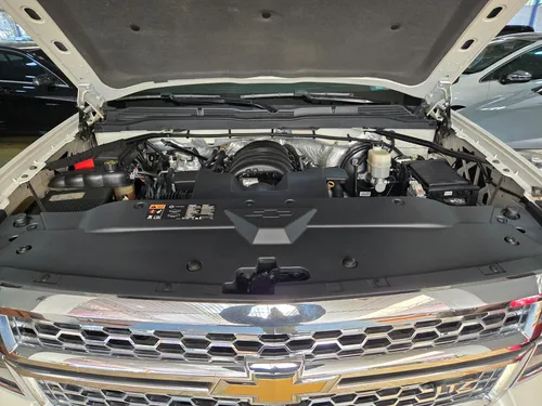 Chevrolet Cheyenne 5.3 2500 Crew Cab LTZ 4x4 At