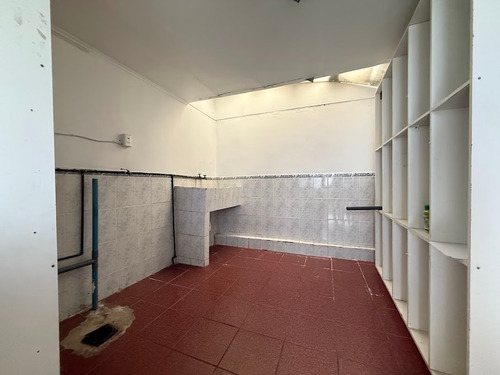 Hostal En Venta , Inversiòn Rentable Desde El Primer Mes