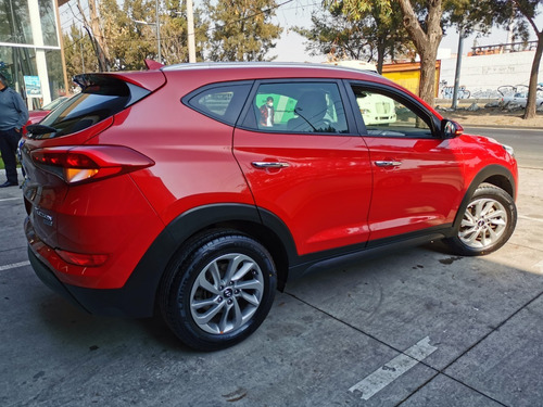 Hyundai Tucson Limited 7230