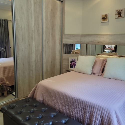 Casa Com 3 Quartos, Sendo 1 Suite E Mobiliada