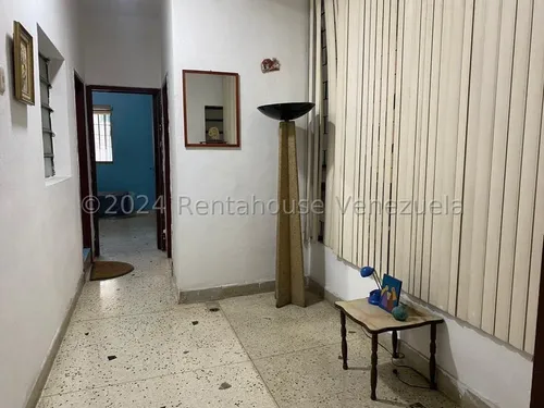 Casa En Venta - Mls #24-17361
