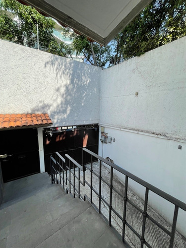 Imagen 5 de 30 de Casa Para Oficinas Con Uso De Suelo S