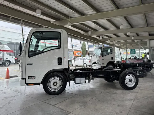 Chasis Nlr E6 2026 Lista Para Carrozar Entrega Inmediata