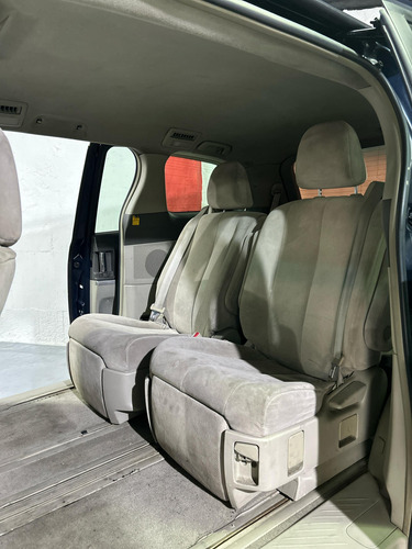 Toyota Previa 2008
