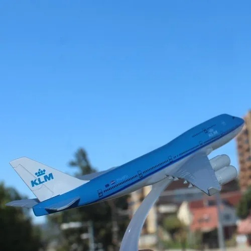 Imagen 3 de 7 de Boeing 747 Avión De Klm, Esc 1:500