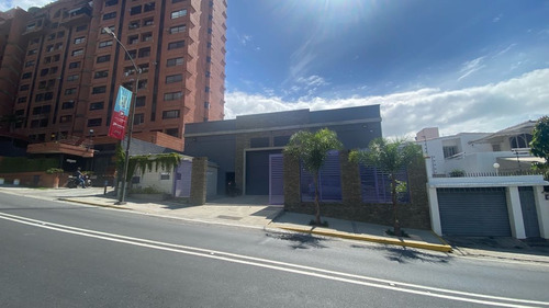 En Venta Galpón Moderno Los Dos Caminos