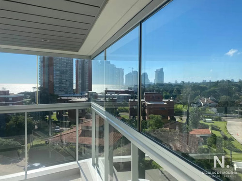 Apartamento En Mansa, Miami Boulevard, 2 Dormitorios En Suite