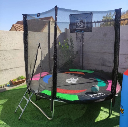 Arriendo Cama Elástica Glow Up 2,44 Mt Diámetro