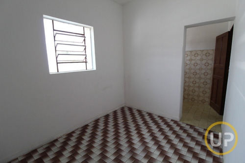 Imagem 5 de 15 de Casa - Coração Eucarístico - Belo Horizonte - R$ 1.190,00 - 2567
