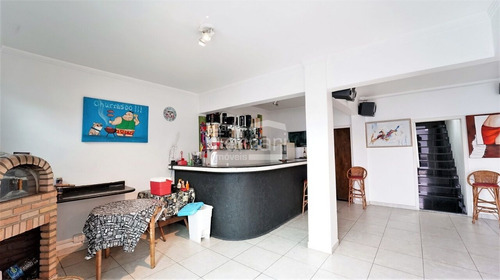 Imagem 11 de 15 de Casa Maravilhosa De 4 Pisos 3 Dorm, Elevador, Piscina Aquecida ,iluminada ,próximo Ao Clube Guapira - Cf40994