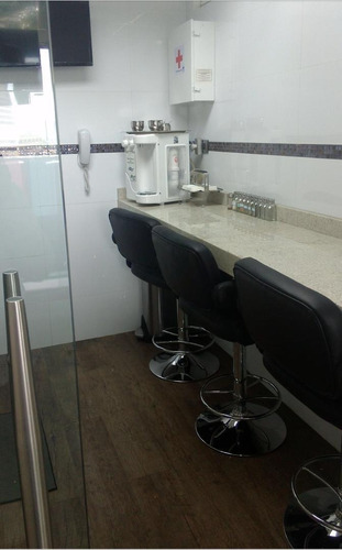 Imagen 5 de 9 de En Venta Oficina En Las Mercedes- María Carolina Reyna Vip La Boyera