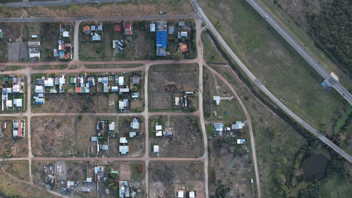Hermoso Terreno Nivelado, Bien Delimitado, Y Pronto Para Edificar