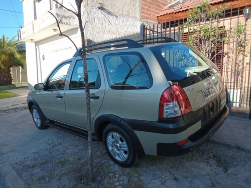 Fiat Palio Weekend 1.8 Adventure 2005