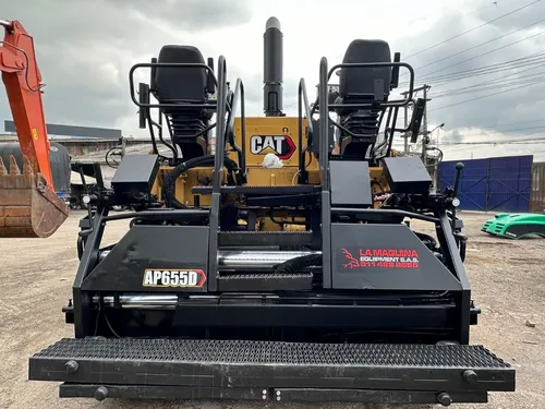 Pavimentadora Caterpillar Ap 655 D 2012