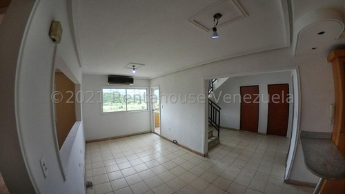 Imagen 7 de 13 de Rosangel Parraga Rentahouse Vende Apartamento En Montemayor San Diego 22-425