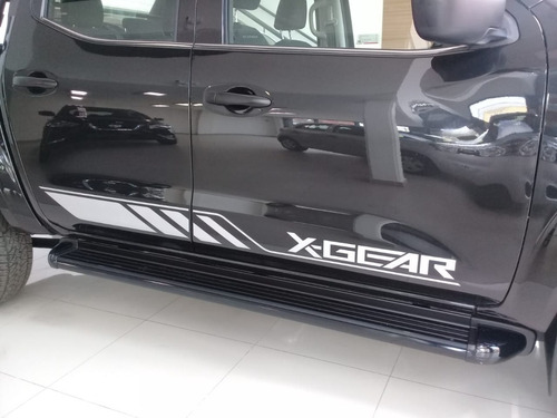 Nissan Frotier X- Gear 4x4 At