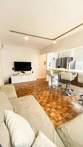 Apartamento - Punta Carretas. 2 Dormitorios