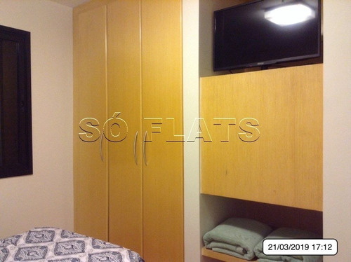 Imagem 4 de 15 de Na Arborizada Rua Lavandisca, Flat Mercure, Prox A Avenida E Ao Shopping Ibirapuera - Sf29648