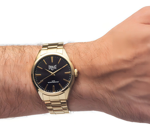 Relógio Masculino Everlast Dourado De 2 Anos C
