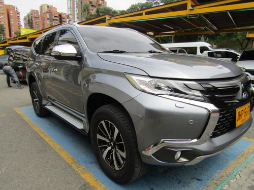 Imagen 8 de 15 de Mitsubishi Montero Sport 3.0 4x4 Mod 2017