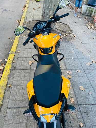 Bajaj Ns200
