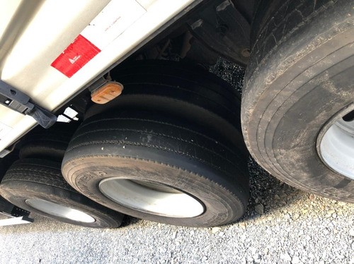 Imagem 5 de 7 de Carreta Semi Reboque Facchini Sider Saider Bau 3e 28 Paletes