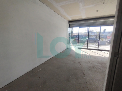 Arriendo Local Comercial De 40 M2 En Av Principal San Miguel
