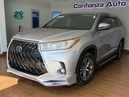 Toyota Highlander 2019 Le 4x4 Kit Lexus Cleancarfax 3 Filas