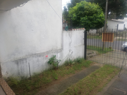 Imagen 10 de 19 de 3 Ambientes, Con Cochera, Al Frente! Sin Expensas!