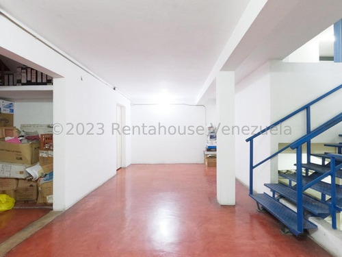 %# Edificio En Venta Con Grandes Oportunidades Para Invertir Al Centro- Este De Barquisimeto #$% Kenlimar Nieto 24-4370 &%$#