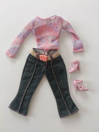 Barbie Outfit Veintiuno Blusa Y Pantalón (Usado)