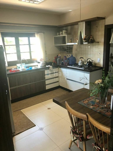 Imagem 16 de 21 de Casa À Venda No Bairro Centro - Brusque/sc - 1828