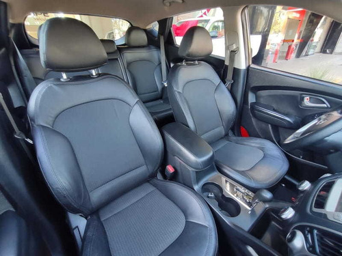Imagem 10 de 15 de Hyundai Ix35 2.0 2013