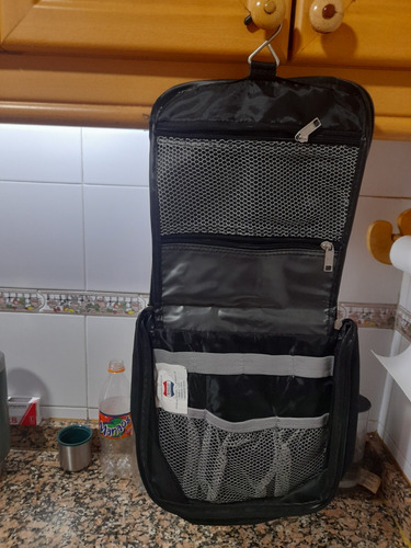 Percha De Viaje  American Tourister.  Impecable! 