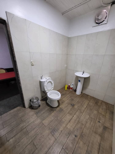 Imagen 11 de 26 de Se Vende Galpon, Av Los Aviadores, Barrio San Luis 04144583299