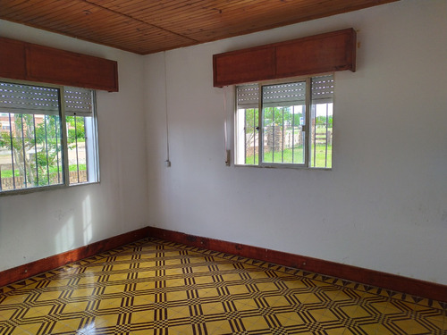 Casa En Alquiler Mensual, Amoblada.