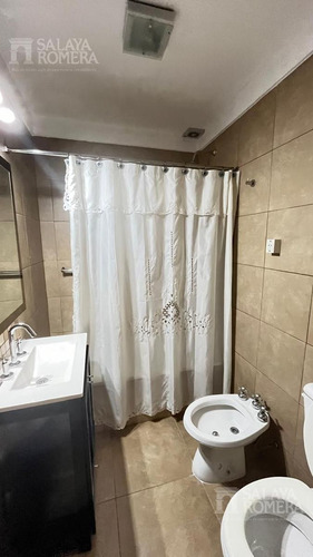 Departamento En Venta - Olivos 3 Ambientes Escritorio - Lavadero - Terraza - Parrilla - Cochera