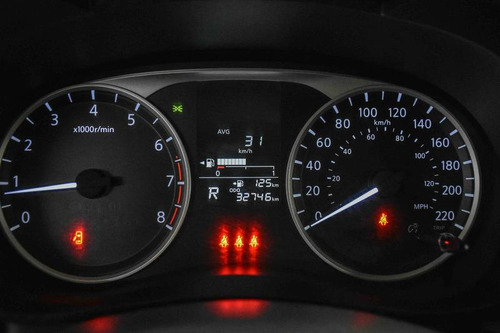 Nissan Versa Sense Cvt