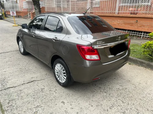 Suzuki Swift 1.2 Dzire At