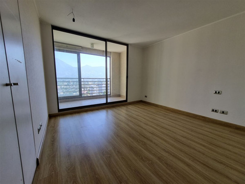 Departamento En Venta De 4 Dorm. En Las Condes