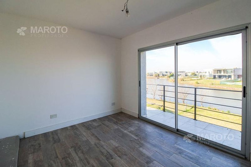 Imagen 25 de 30 de Casa En Venta En Barrio El Canton - Maroto Propiedades