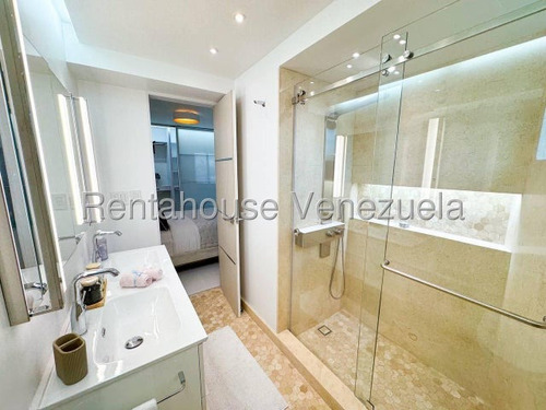 Bello, Moderno, Amoblado, En Exclusiva Residencia Con Pozo. 25-13224