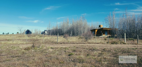 Venta De Terreno En Yacanto, A Metros De La Ruta
