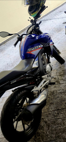 Cb Twister 250, Ano 2022.
