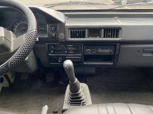 Mitsubishi L300 2.0 Panel