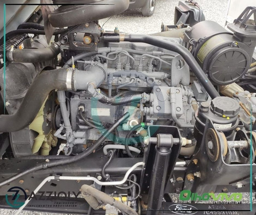 Imagem 15 de 15 de Ford Cargo 816 S 2019 Baú Refrigerado Liso Caminhão 3/4