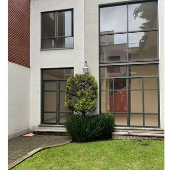 Súper Oportunidad De Inversión!! Departamento Con Suite Independiente En Venta!! Excelente Ubic...