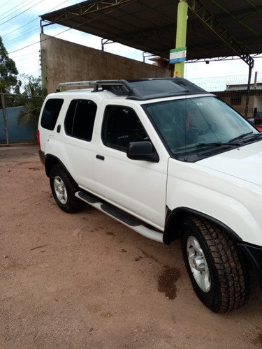 Nissan Xterra Camioneta Cabina Ext