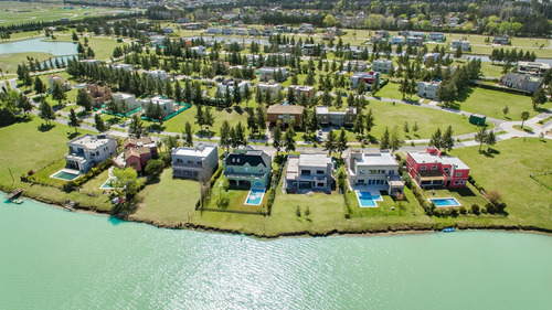 Imagen 10 de 10 de Venta De Lote En Principado Ciudad Náutica, Canning